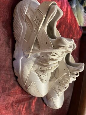 Nike Women's All-White Casual Sneakers